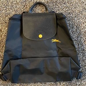 LONGCHAMP NWOT Le Pliage Original Purse Backpack- Gunmetal color (gray)